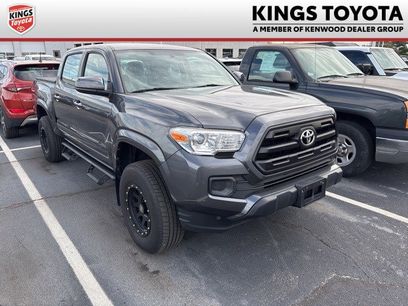 Used 2017 Toyota Tacoma SR