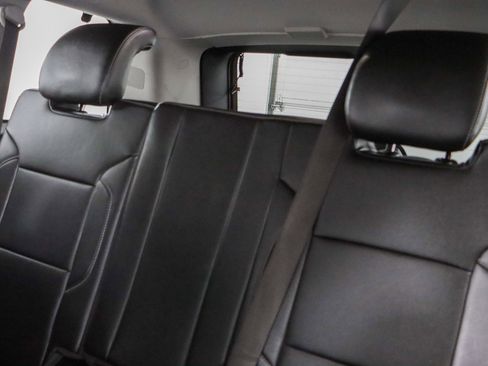 Used 2018 Chevrolet Suburban LT w/ Texas Edition Package image 30