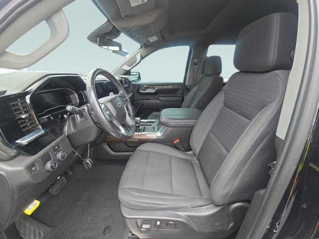 Used 2023 Chevrolet Silverado 1500 RST RWD image 12