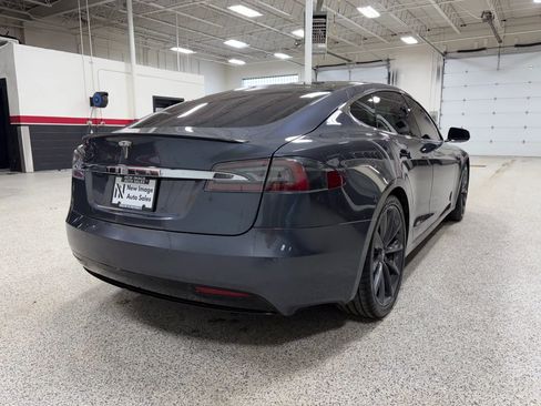 Used 2017 Tesla Model S 75D image 2