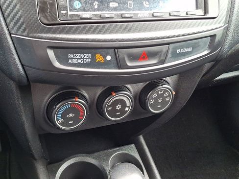 Used 2015 Mitsubishi Outlander Sport ES FWD image 16