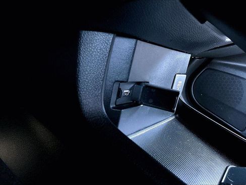 Used 2017 Honda Civic EX image 29