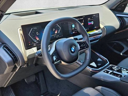 Certified 2025 BMW X3 xDrive30i w/ Premium Package image 3