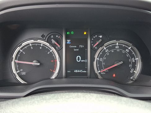 Used 2022 Toyota 4Runner TRD Off-Road Premium AWD/4WD image 20