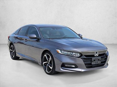 Used 2020 Honda Accord Sport image 3