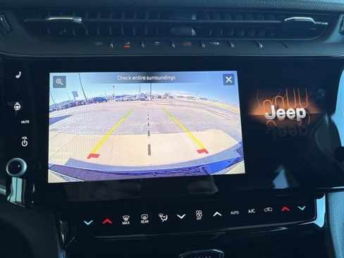 New 2026 Jeep Grand Cherokee L 4WD image 10