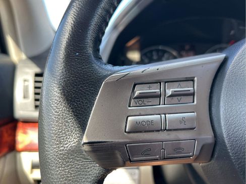 Used 2011 Subaru Outback 3.6R Limited w/ PWR Moonroof Pkg image 14