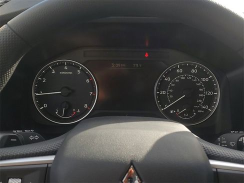 New 2026 Mitsubishi Outlander ES image 24