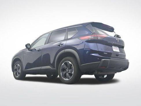 Used 2024 Nissan Rogue SV AWD/4WD image 36