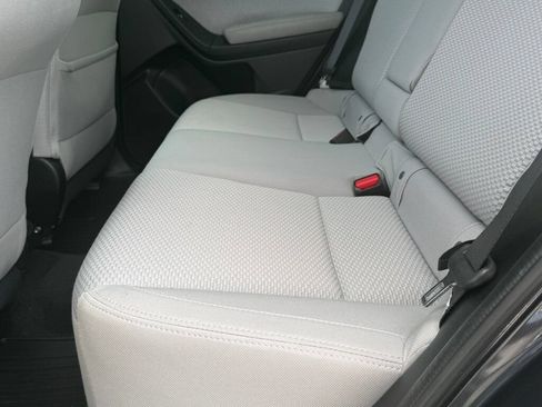Used 2017 Subaru Forester 2.5i Premium AWD/4WD image 43
