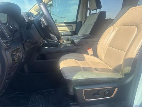 Used 2021 RAM 1500 Limited image 12