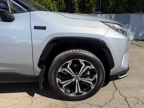 Used 2022 Toyota RAV4 XSE w/ Premium Package AWD/4WD image 12