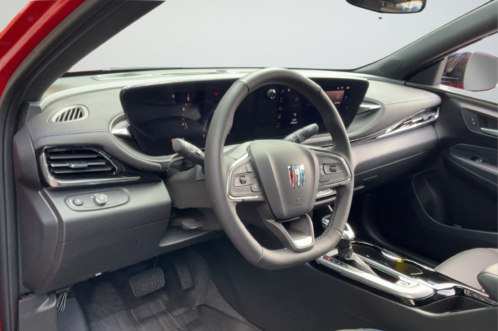 Used 2026 Buick Envista Sport Touring w/ Convenience I Package FWD image 23
