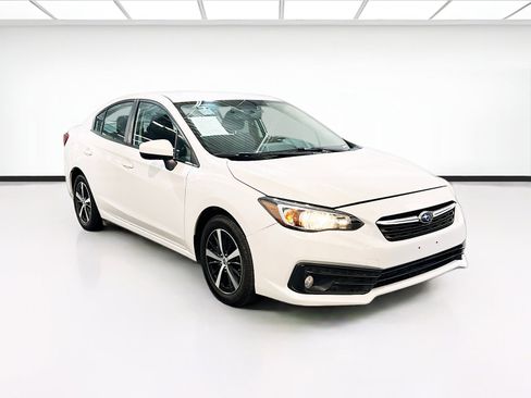 Used 2023 Subaru Impreza Premium image 3