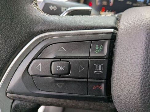 Certified 2023 Jeep Grand Cherokee L Limited image 18