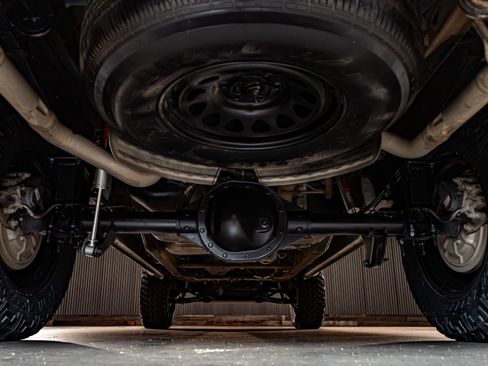 Used 2023 GMC Sierra 1500 Elevation w/ X31 Off-Road Package image 14