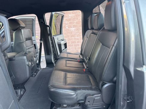 Used 2014 Ford F250 Lariat w/ Chrome Package image 37