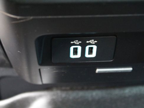 Used 2018 Ford F150 XLT w/ Equipment Group 302A Luxury image 22