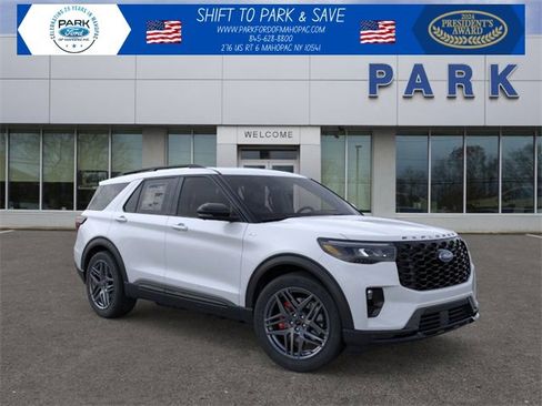 New 2026 Ford Explorer ST-Line w/ ST-Line Street Pack image 1