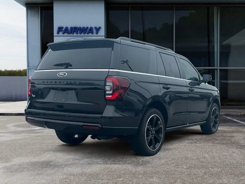 Used 2023 Ford Expedition Limited AWD/4WD image 6