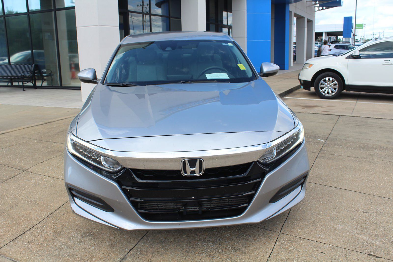 Used 2019 Honda Accord LX image 2