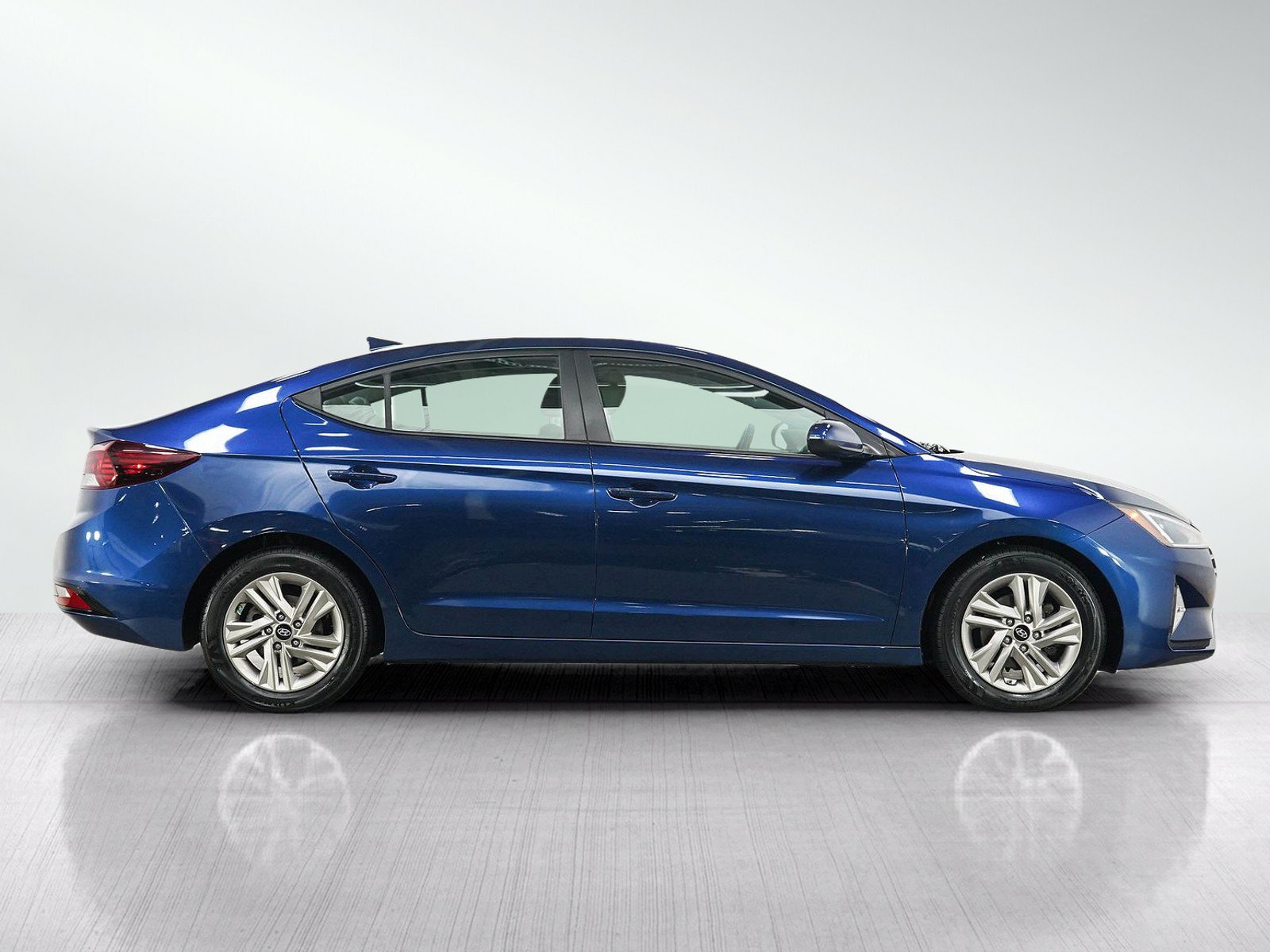 Used 2019 Hyundai Elantra SEL FWD image 6