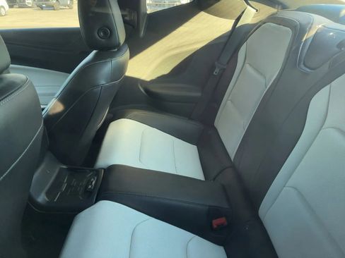 Used 2021 Chevrolet Camaro SS RWD image 5