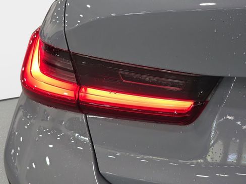 Certified 2023 BMW 330i Sedan w/ M Sport Package RWD image 28