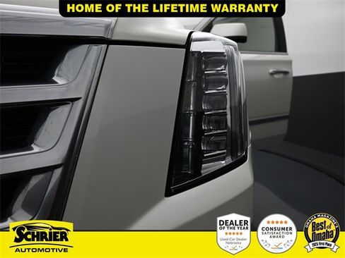 Used 2015 Cadillac Escalade Premium image 56