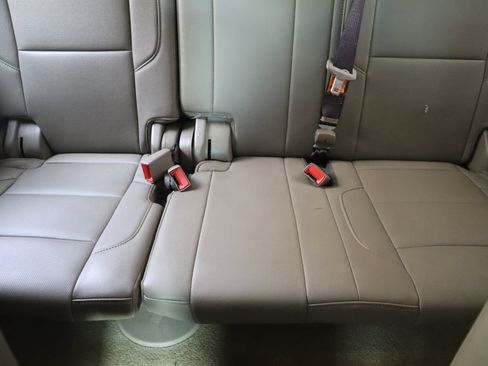 Used 2017 Chevrolet Suburban Premier AWD/4WD image 49