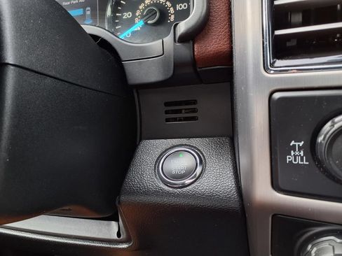 Used 2020 Ford F150 Platinum w/ Technology Package AWD/4WD image 33