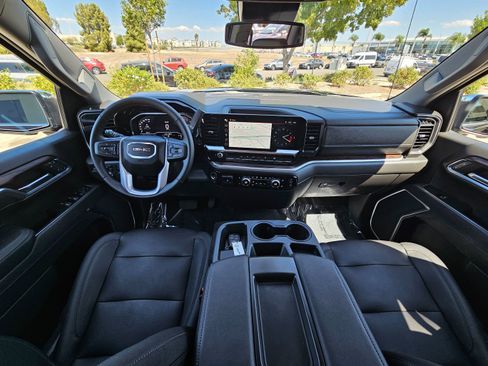 Used 2025 GMC Sierra 1500 SLT image 20