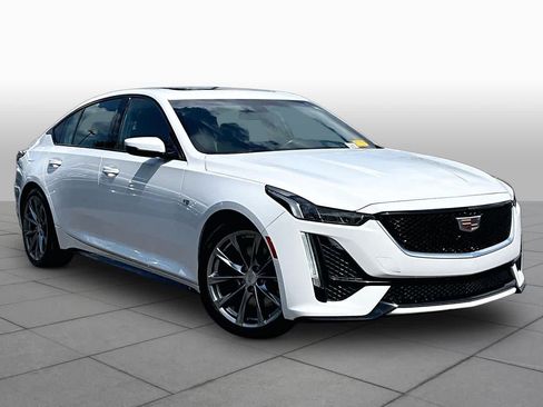 Used 2020 Cadillac CT5 Sport RWD image 3