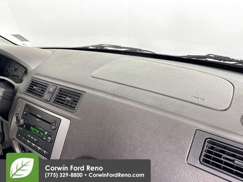 Used 2007 Ford Focus S image 25