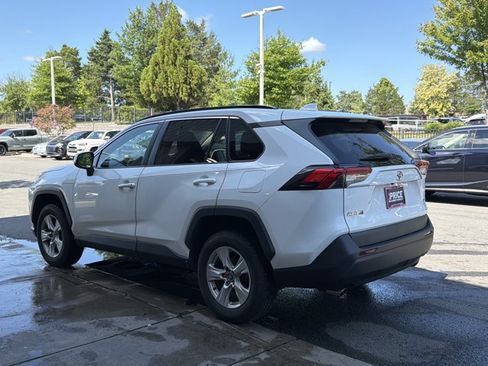 Used 2020 Toyota RAV4 XLE w/ All Weather Liner Package AWD/4WD image 7