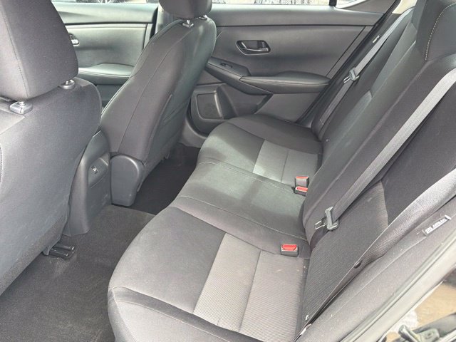 Used 2024 Nissan Sentra SV FWD image 17
