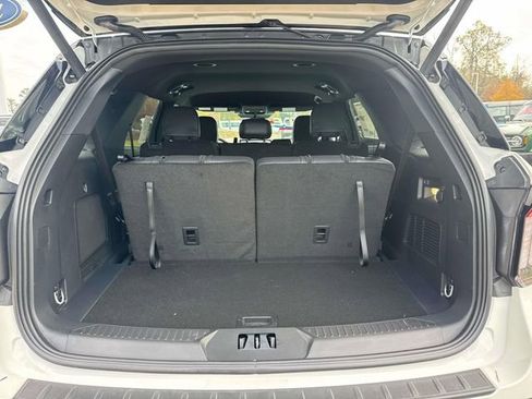 New 2026 Ford Explorer ST-Line image 10