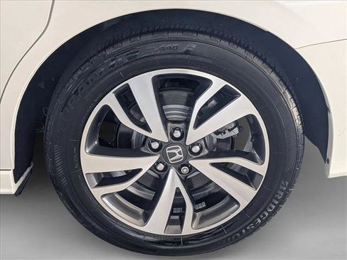 Certified 2023 Honda Odyssey Touring image 25