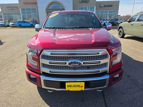 Used 2016 Ford F150 Platinum w/ Equipment Group 701A Luxury AWD/4WD image 4