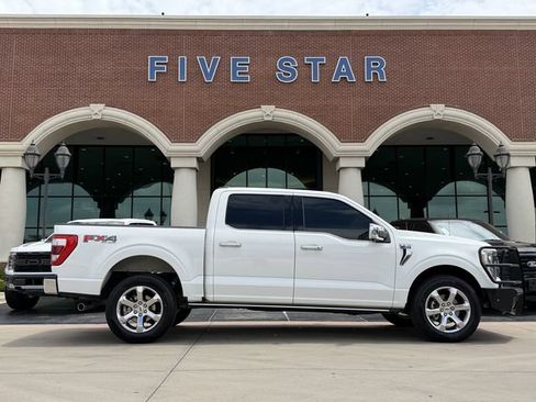 Used 2022 Ford F150 Lariat w/ Equipment Group 502A High AWD/4WD image 3