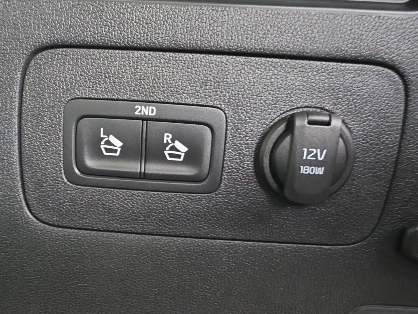 Certified 2023 Kia Sorento SX Prestige AWD/4WD image 10