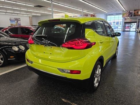 Used 2019 Chevrolet Bolt LT FWD image 4