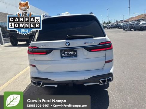 Used 2025 BMW X7 M60i AWD/4WD image 9