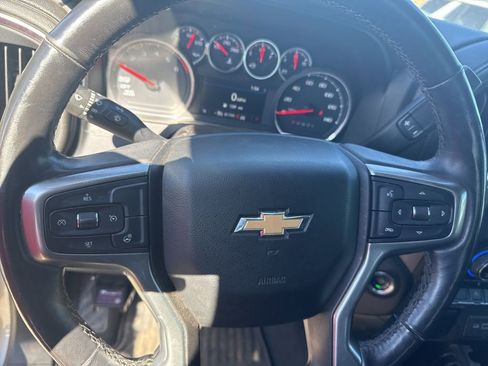 Used 2019 Chevrolet Silverado 1500 LT w/ Texas Edition image 9