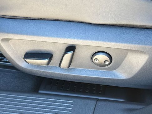 New 2026 Nissan Rogue Platinum w/ Platinum Premium Package image 24