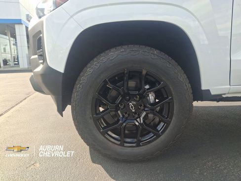 New 2026 Chevrolet Colorado W/T AWD/4WD image 28