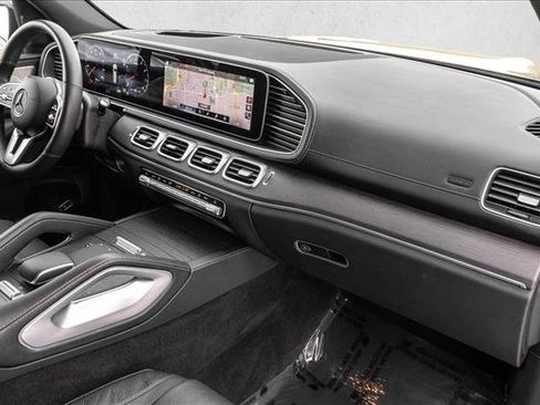 Certified 2023 Mercedes-Benz GLS 450 4MATIC image 28