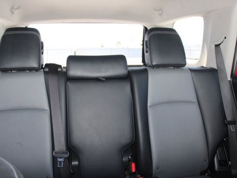 Used 2021 Toyota 4Runner SR5 Premium w/ Moonroof Package AWD/4WD image 24
