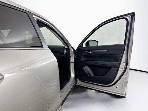 Used 2025 MAZDA CX-5 AWD 2.5 S w/ Preferred Package image 32