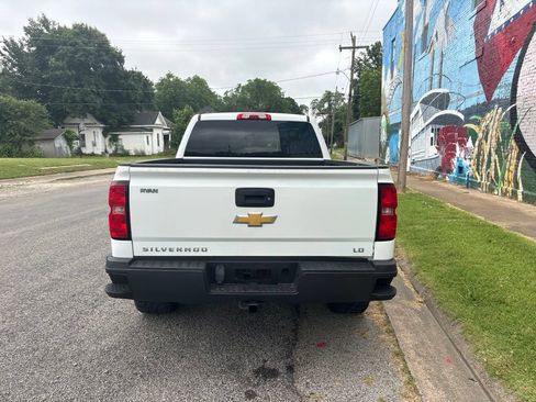 Used 2019 Chevrolet Silverado 1500 W/T w/ WT Convenience Package AWD/4WD image 6